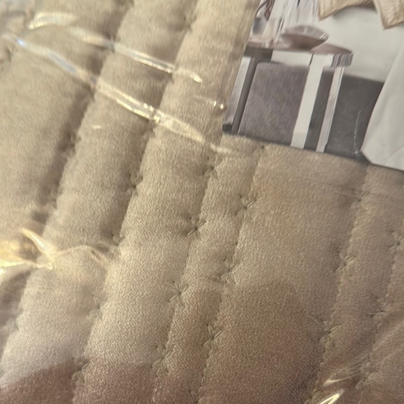 Hotel Collection Tan Quilted Bedding Set - Picture 3 of 9